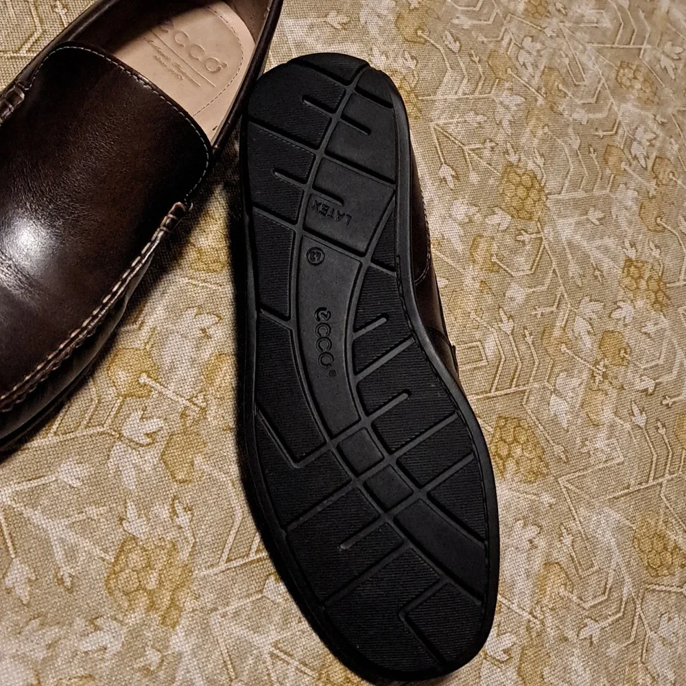ECCO Men's Dark Brown Leather Slip-Ons Size 42.  (8.5) New Without Box. - Picture 3 of 6